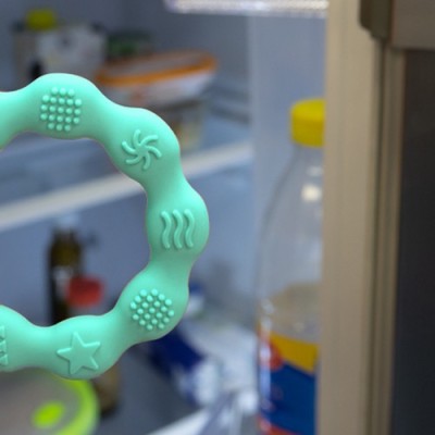 Babyono RING – silikonowy gryzak dla niemowląt | Bezpieczny, chłodzący, od 0m+