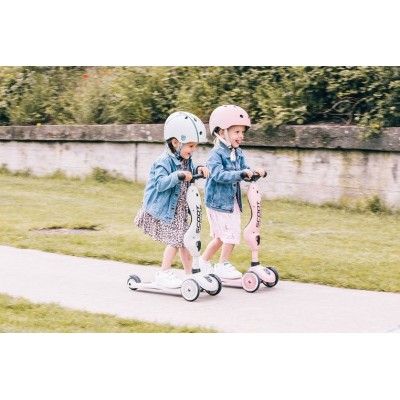 Highwaykick 1 2w1 – hulajnoga i jeździk z regulacją, bezpieczna i wygodna | Scoot & Ride Rose Highwaykick 1 2w1 – hulajnoga i jeździk z regulacją, bezpieczna i wygodna | Scoot & Ride Rose