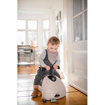 Scoot & Ride My First 3w1 – jeździk, pchacz i deska dla dzieci od 6. miesiąca Scoot & Ride My First 3w1 – jeździk, pchacz i deska dla dzieci od 6. miesiąca