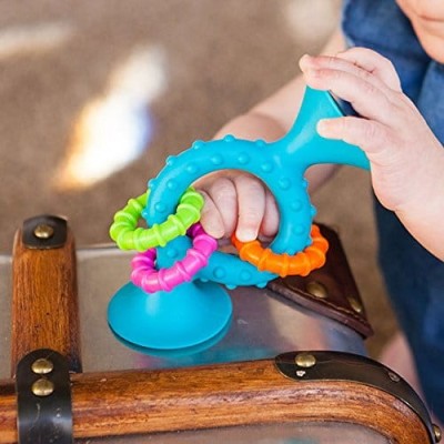 Bobo Przyssawka PipSquigz Loops Fat Brain Toys – niebieska grzechotka sensoryczna dla niemowląt