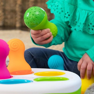 SpinnyPins Fat Brain Toys – sorter i wańki wstańki sensoryczne dla dzieci 18m+