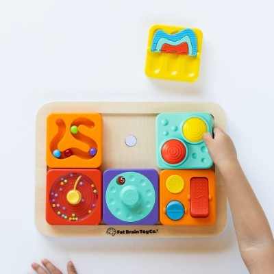 PlayTab – tablica aktywności z magnetycznymi modułami dla dzieci 12m+
