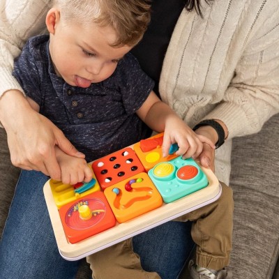 PlayTab – tablica aktywności z magnetycznymi modułami dla dzieci 12m+