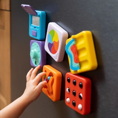 PlayTab – tablica aktywności z magnetycznymi modułami dla dzieci 12m+