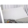 Poduszka klin Babymam 60x38 cm Premium do łóżeczka dla niemowląt By6058
