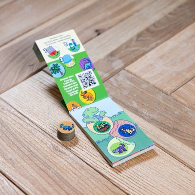 STICKER WOW! Dinozaury – Książeczka i 200 Naklejek | Kreatywny Zestaw dla Dzieci 3+ STICKER WOW! Dinozaury – Książeczka i 200 Naklejek | Kreatywny Zestaw dla Dzieci 3+