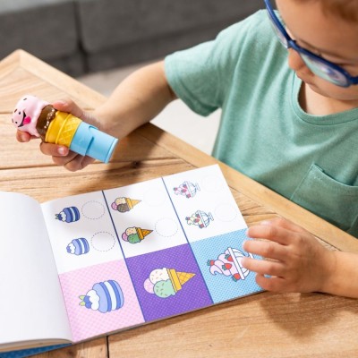 Sticker WOW! Lód – książeczka ze stempelkiem i 300 naklejkami | Zabawka Roku 2024
