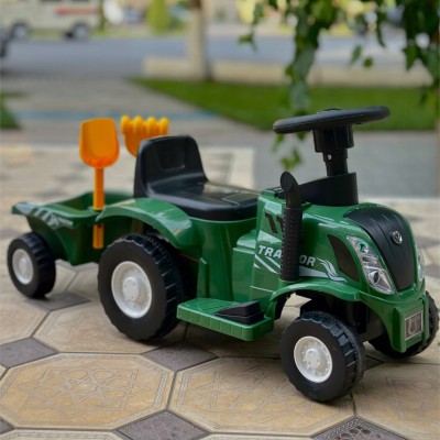 Jeździk traktor dla dzieci 12m+ – bezpieczna i interaktywna zabawka Jeździk traktor dla dzieci 12m+ – bezpieczna i interaktywna zabawka