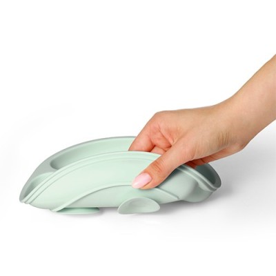 Talerzyk z przyssawką dla dzieci – bezpieczny i ergonomiczny do nauki samodzielnego jedzenia Talerzyk z przyssawką dla dzieci – bezpieczny i ergonomiczny do nauki samodzielnego jedzenia