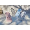 Leżaczek BabyBjörn Bliss Woven Petal Quilt Jasnoszary – ergonomiczny, certyfikowany, przenośny i wygodny dla dziecka