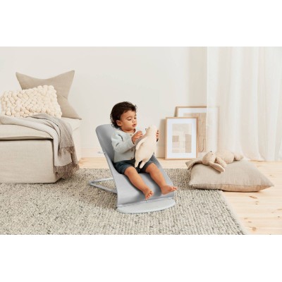 Leżaczek BabyBjörn Bliss Woven Petal Quilt Jasnoszary – ergonomiczny, certyfikowany, przenośny i wygodny dla dziecka Leżaczek BabyBjörn Bliss Woven Petal Quilt Jasnoszary – ergonomiczny, certyfikowany, przenośny i wygodny dla dziecka