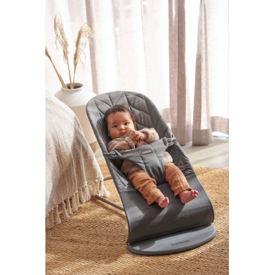 Leżaczek BabyBjörn Bliss Woven Petal Quilt Antracyt – ergonomiczny leżaczek i fotelik 2w1, wygoda i bezpieczeństwo