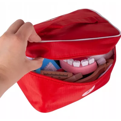 Drewniany zestaw lekarza i dentysty 2w1 dla dzieci z króliczkiem – zabawka edukacyjna w walizce, która uczy empatii