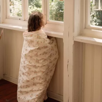 Kołdra dziecięca bawełniana 80x100 cm | Antyalergiczna, gotowa do użycia – English Garden