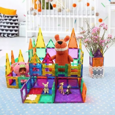 Klocki Magnetyczne 45 Elementów – Kreatywne Budowanie 3D z Magnesami Neodymowymi | Edukacyjny Zestaw Konstrukcyjny dla Dzieci 3+