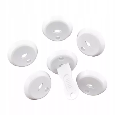 Zabezpieczenia Kontaktów dla Dzieci 15 szt. – Blokada Gniazdek z Kluczykiem, Bezpieczeństwo w Domu