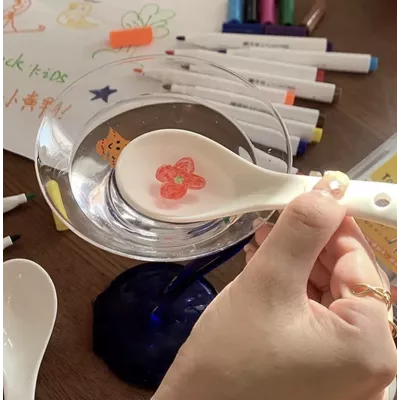 Magiczne Markery Wodne 8 szt. do Rysowania po Wodzie + Porcelanowa Łyżeczka