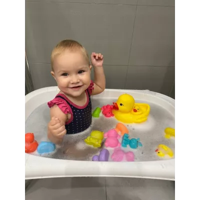 Gumowe zabawki do kąpieli – kolorowe zwierzątka z piszczałką dla dzieci