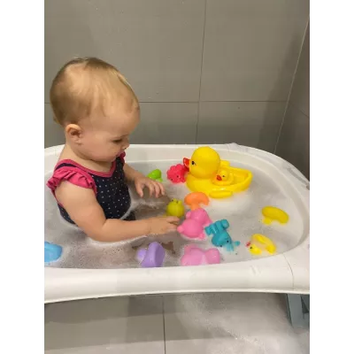 Gumowe zabawki do kąpieli – kolorowe zwierzątka z piszczałką dla dzieci