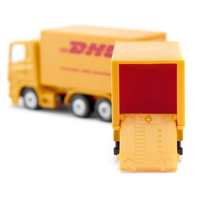 Ciężarówka DHL z przyczepą – metalowy model kurierski Siku S1694 Ciężarówka DHL z przyczepą – metalowy model kurierski Siku S1694