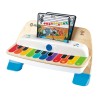 Magiczne pianinko edukacyjne Connected z technologią Magic Touch – Baby Einstein Hape Trefl 800902